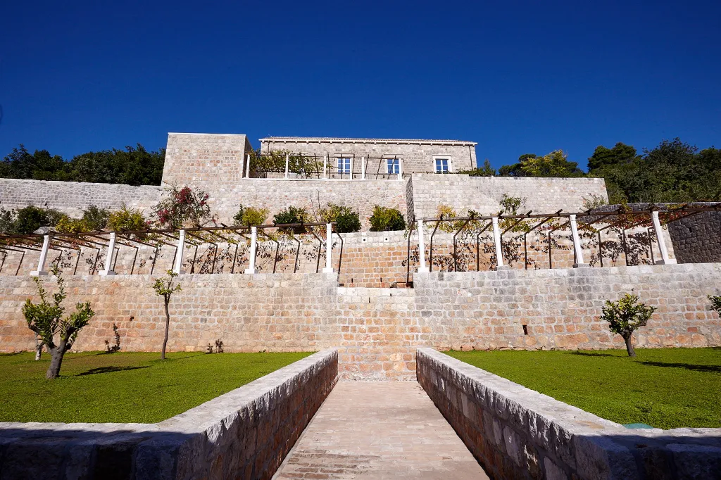 Seaside Villa Retreat with Pool on Sipan Island