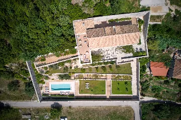 Seaside Villa Retreat with Pool on Sipan Island