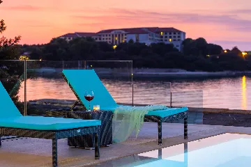 Contemporary Seafront Villa with Infinity Pool, Pula