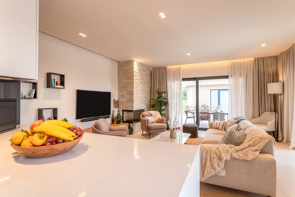 Spacious Family Villa with Pool in Kaštelir
