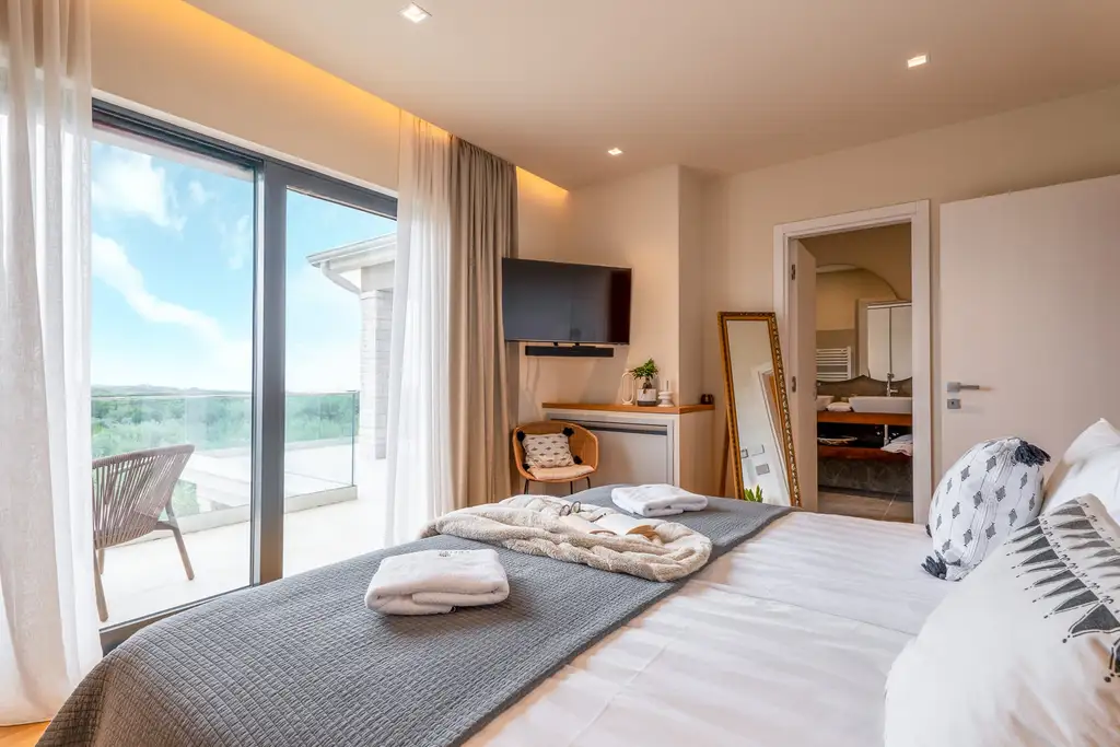 Spacious Family Villa with Pool in Kaštelir