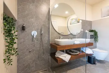 Spacious Family Villa with Pool in Kaštelir