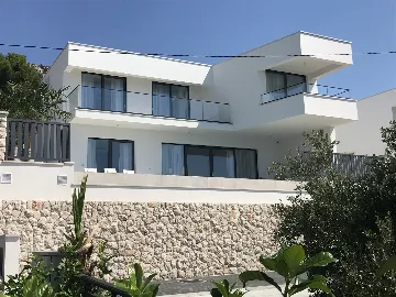 Contemporary Villa with Pool in Seget Vranjica