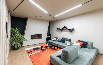 Contemporary Villa with Pool and Jacuzzi in Umag