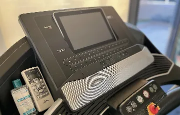 Contemporary Villa with Pool and Jacuzzi in Umag