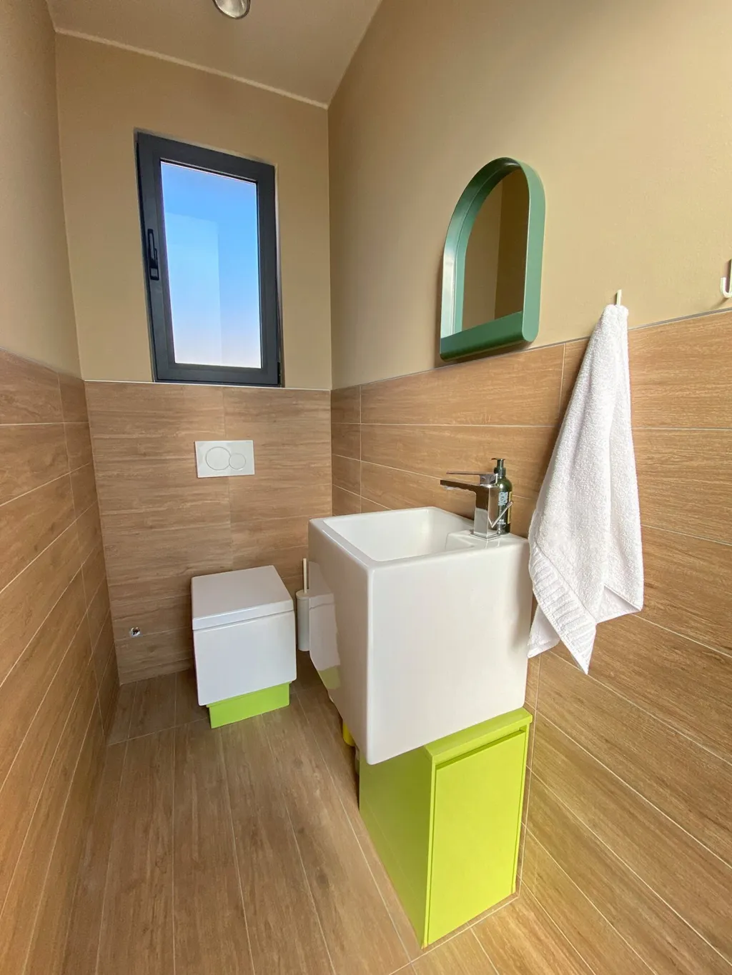 Contemporary Villa with Pool and Jacuzzi in Umag