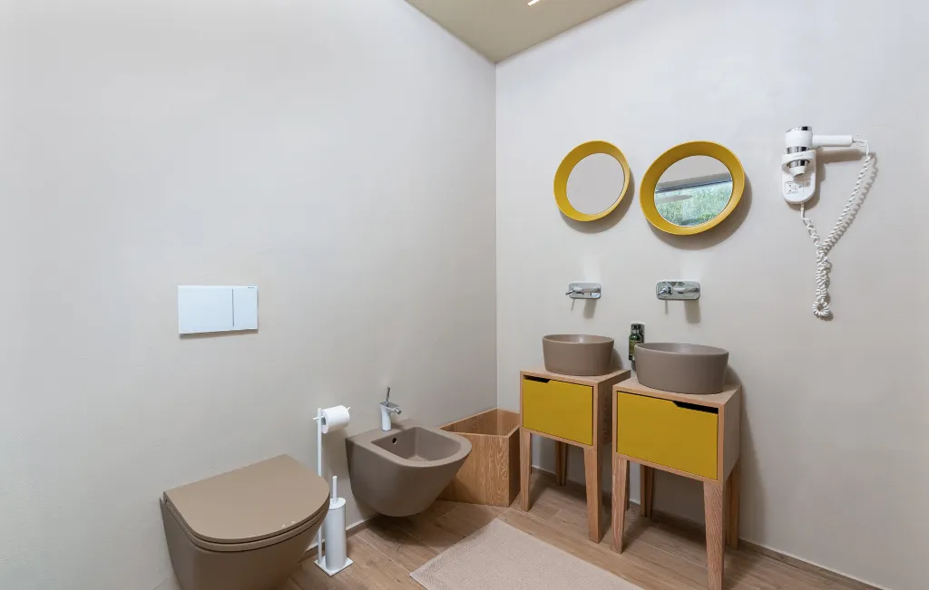 Contemporary Villa with Pool and Jacuzzi in Umag