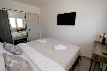 Contemporary Villa with Pool in Pula