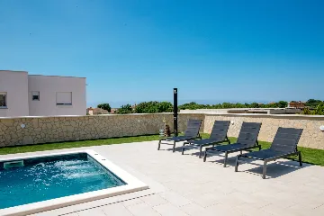 Contemporary Villa with Pool in Pula