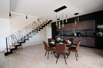 Contemporary Villa with Pool in Pula