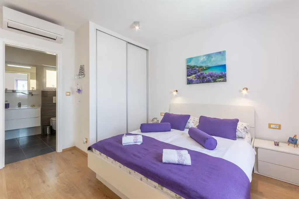 Modern Seaview Villa with Pool in Bol