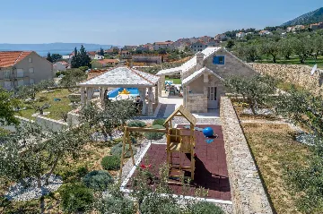 Modern Seaview Villa with Pool in Bol