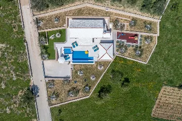 Modern Seaview Villa with Pool in Bol