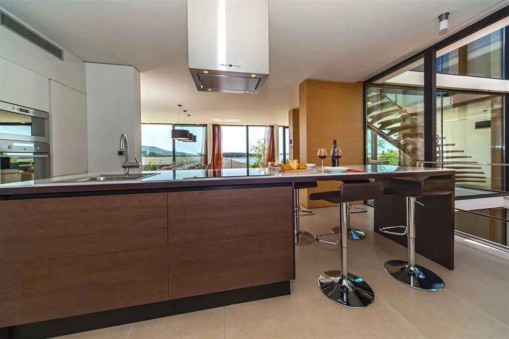 Contemporary Villa with Indoor Pool, Primošten
