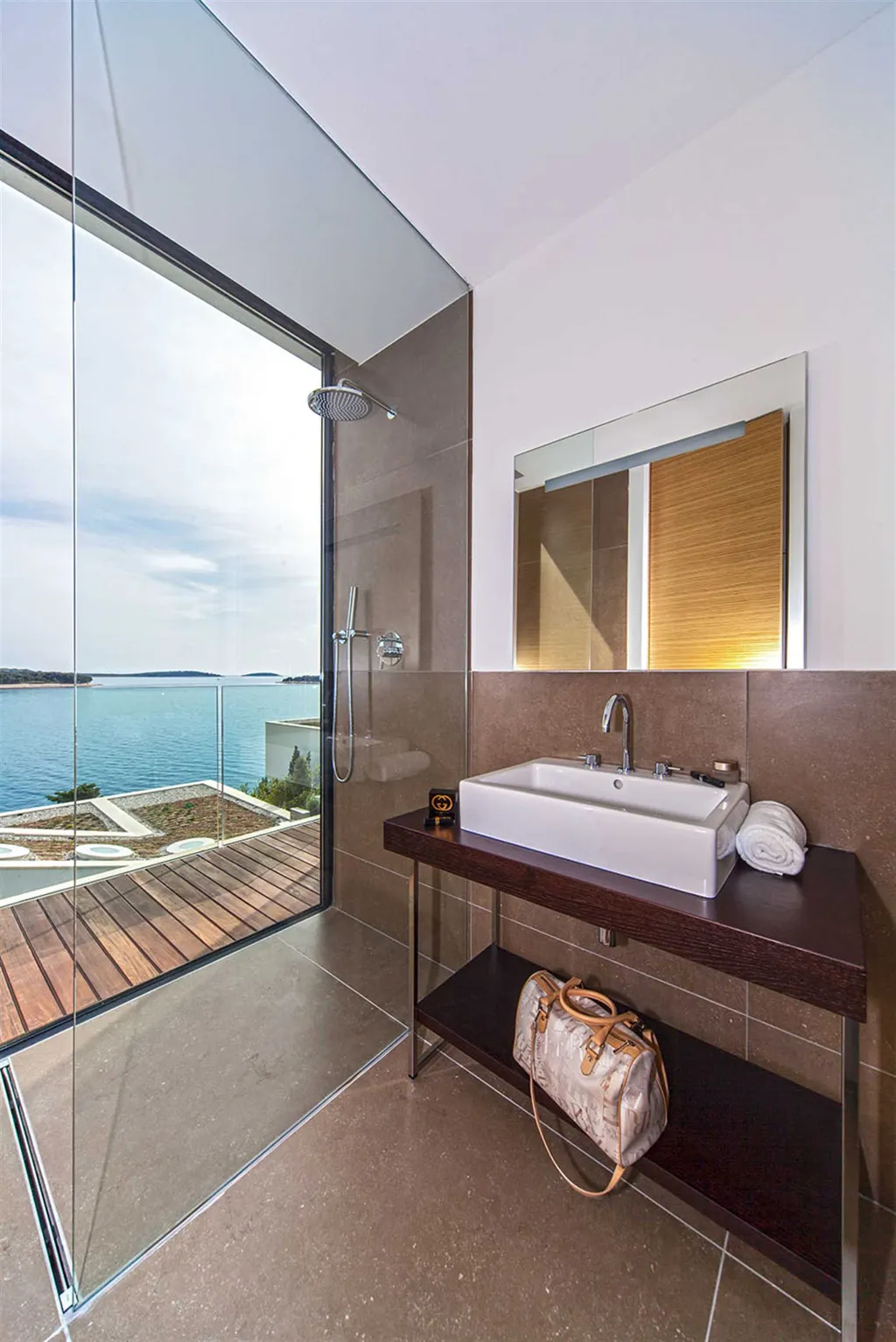 Contemporary Villa with Indoor Pool, Primošten