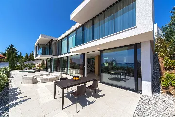 Seafront Villa with Pool in Primošten