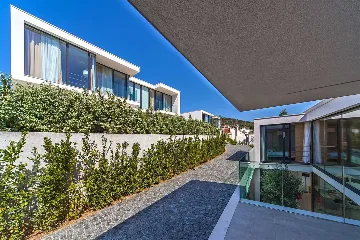 Seafront Villa with Pool in Primošten