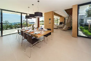 Seafront Villa with Pool in Primošten