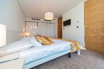 Seafront Villa with Pool in Primošten