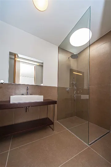 Seafront Villa with Pool in Primošten