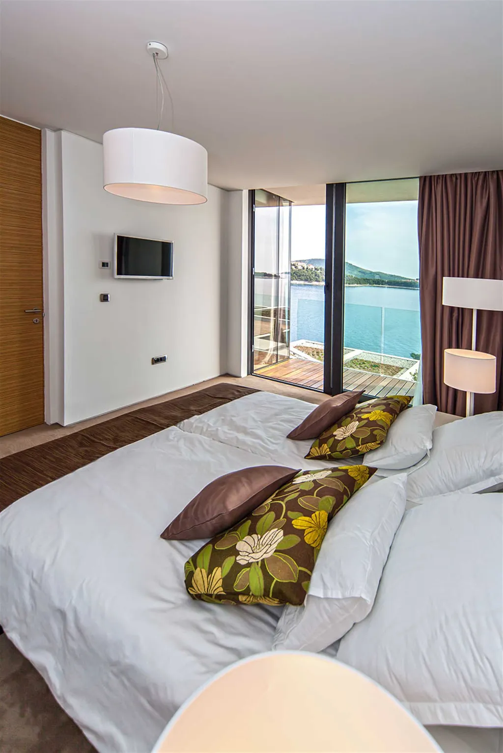 Contemporary Seaside Villa with Indoor Pool, Primošten