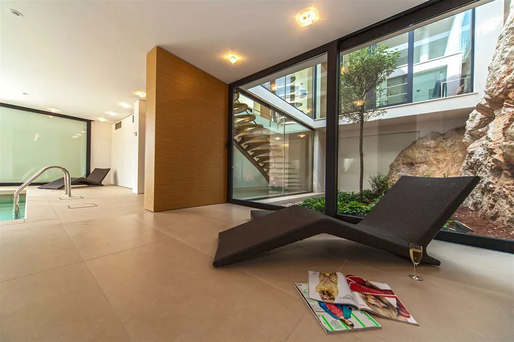 Contemporary Seaside Villa with Indoor Pool, Primošten