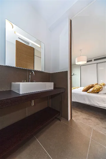 Modern Seaside Villa with Pool in Primošten