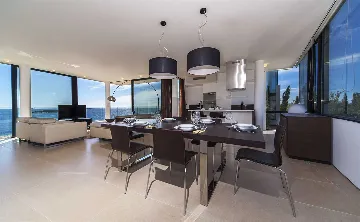 Seaview Apartment with Balcony, Primošten