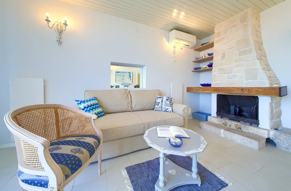 Contemporary Villa with Pool near Beach in Malinska