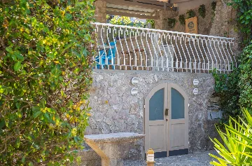 Contemporary Villa with Pool near Beach in Malinska