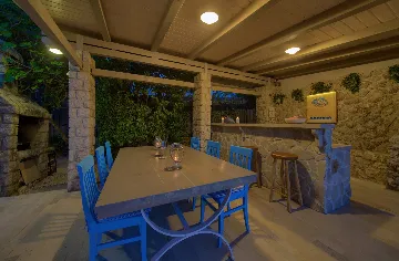 Contemporary Villa with Pool near Beach in Malinska