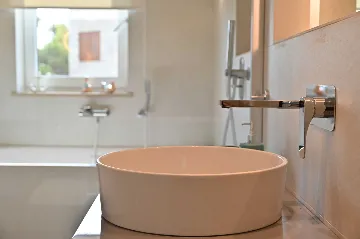 Seafront Stone Villa with Infinity Pool in Selca