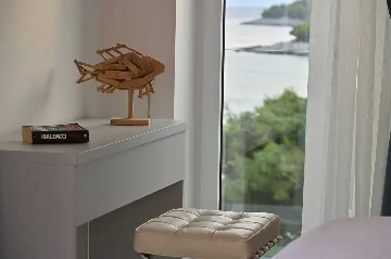 Seafront Stone Villa with Infinity Pool in Selca