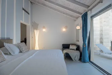 Seafront Stone Villa with Infinity Pool in Selca