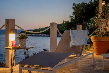 Seafront Stone Villa with Infinity Pool in Selca