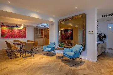 Seafront Stone Villa with Infinity Pool in Selca