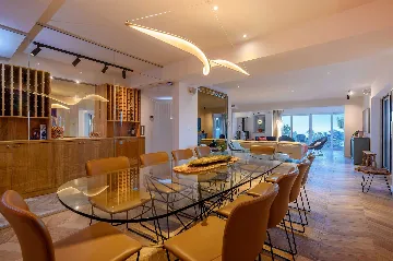 Seafront Stone Villa with Infinity Pool in Selca