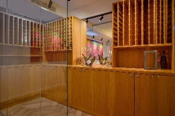 Seafront Stone Villa with Infinity Pool in Selca