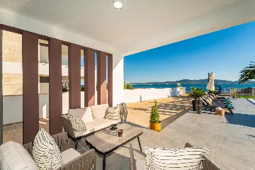 Beachfront Family Villa with Pool in Sukošan