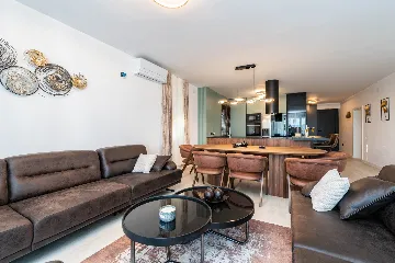 Beachfront Family Villa with Pool in Sukošan