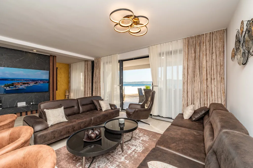 Beachfront Family Villa with Pool in Sukošan