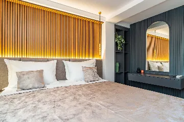 Beachfront Family Villa with Pool in Sukošan