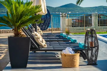 Beachfront Family Villa with Pool in Sukošan