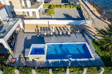 Beachfront Family Villa with Pool in Sukošan