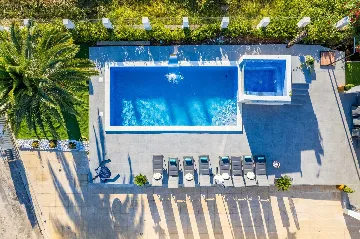 Beachfront Family Villa with Pool in Sukošan