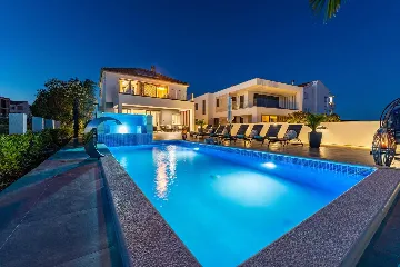 Beachfront Family Villa with Pool in Sukošan
