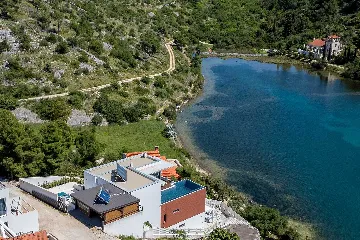 Seaside Villa Retreat with Pool in Bobovišća