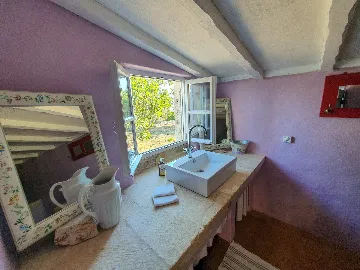 Spacious Villa Retreat with Pool in Jelsa