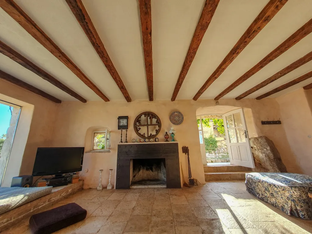 Spacious Villa Retreat with Pool in Jelsa