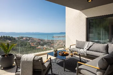 Modern Poolside Villa Retreat in Split